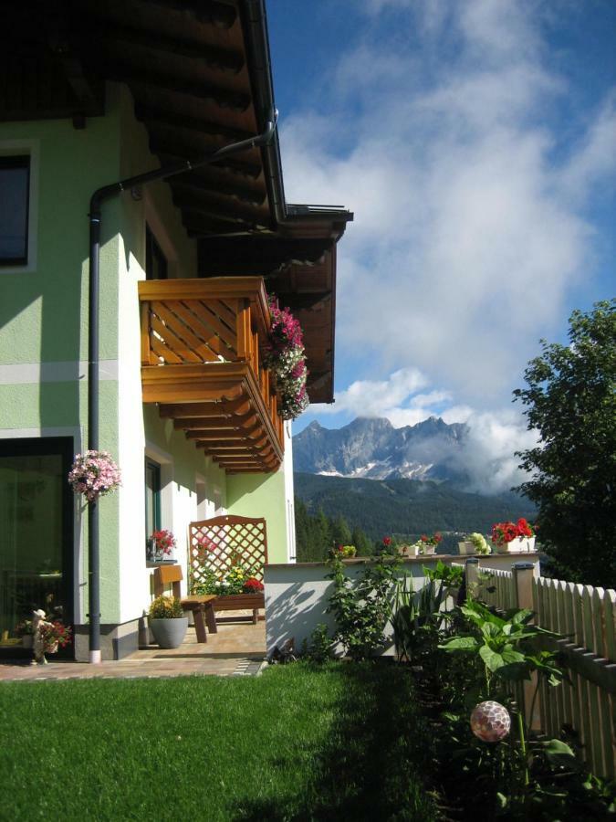 Haus Schuetter Apartment Schladming Exterior photo